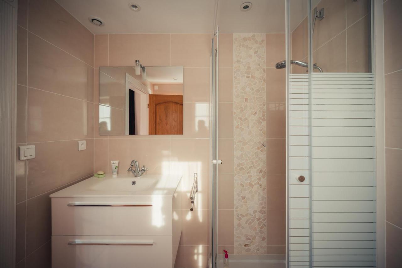 Bastide Du Bau Reddoun, Chambres D'Hotes, Maison D'Artiste En Provence Калиан Екстериор снимка
